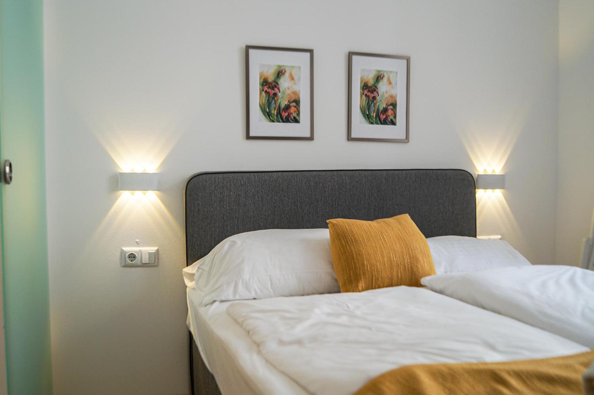 Mariahilfer Boutique Rooms - Virtual Reception & Self-Checkin Wina Bagian luar foto
