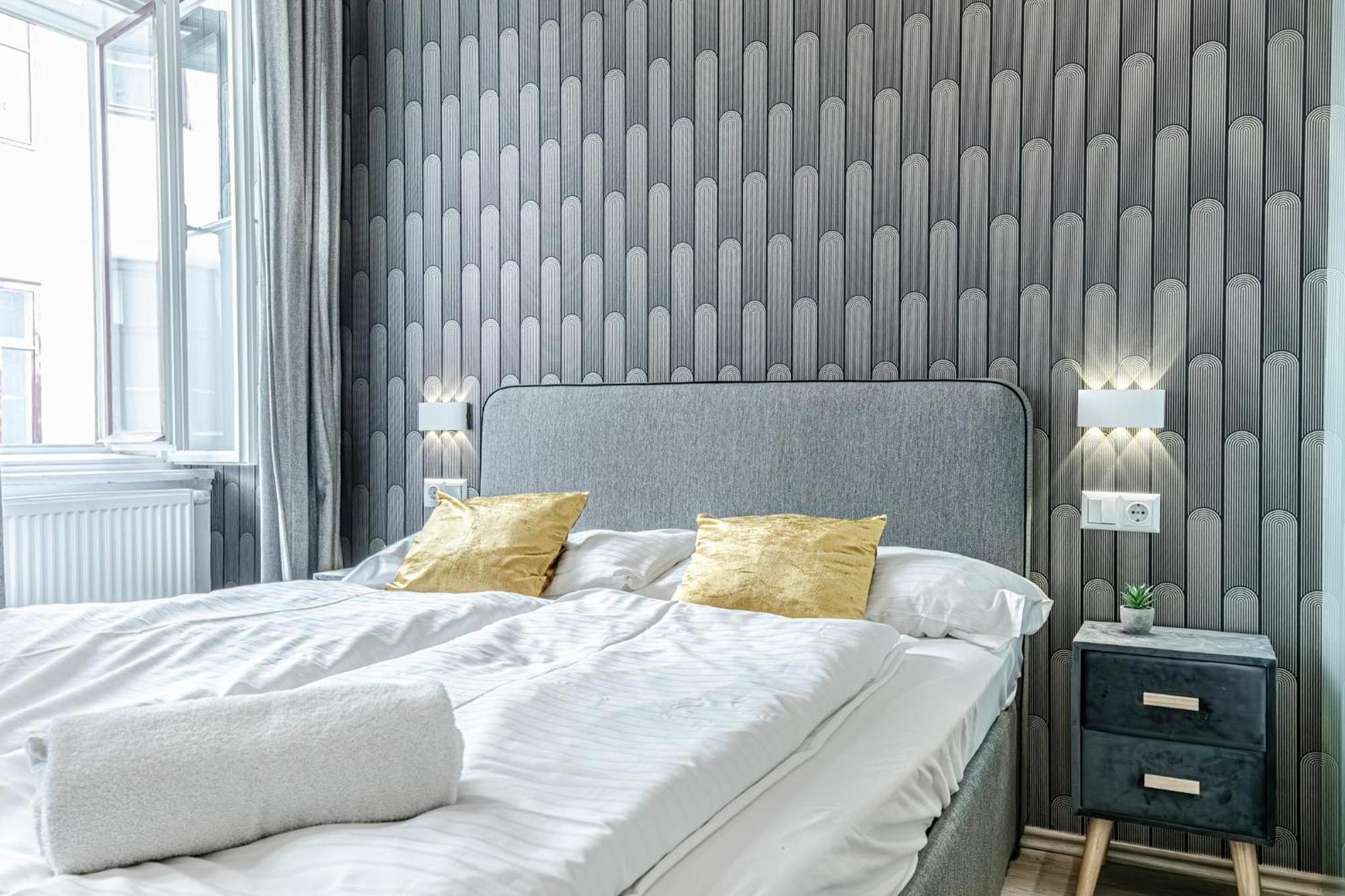 Mariahilfer Boutique Rooms - Virtual Reception & Self-Checkin Wina Bagian luar foto