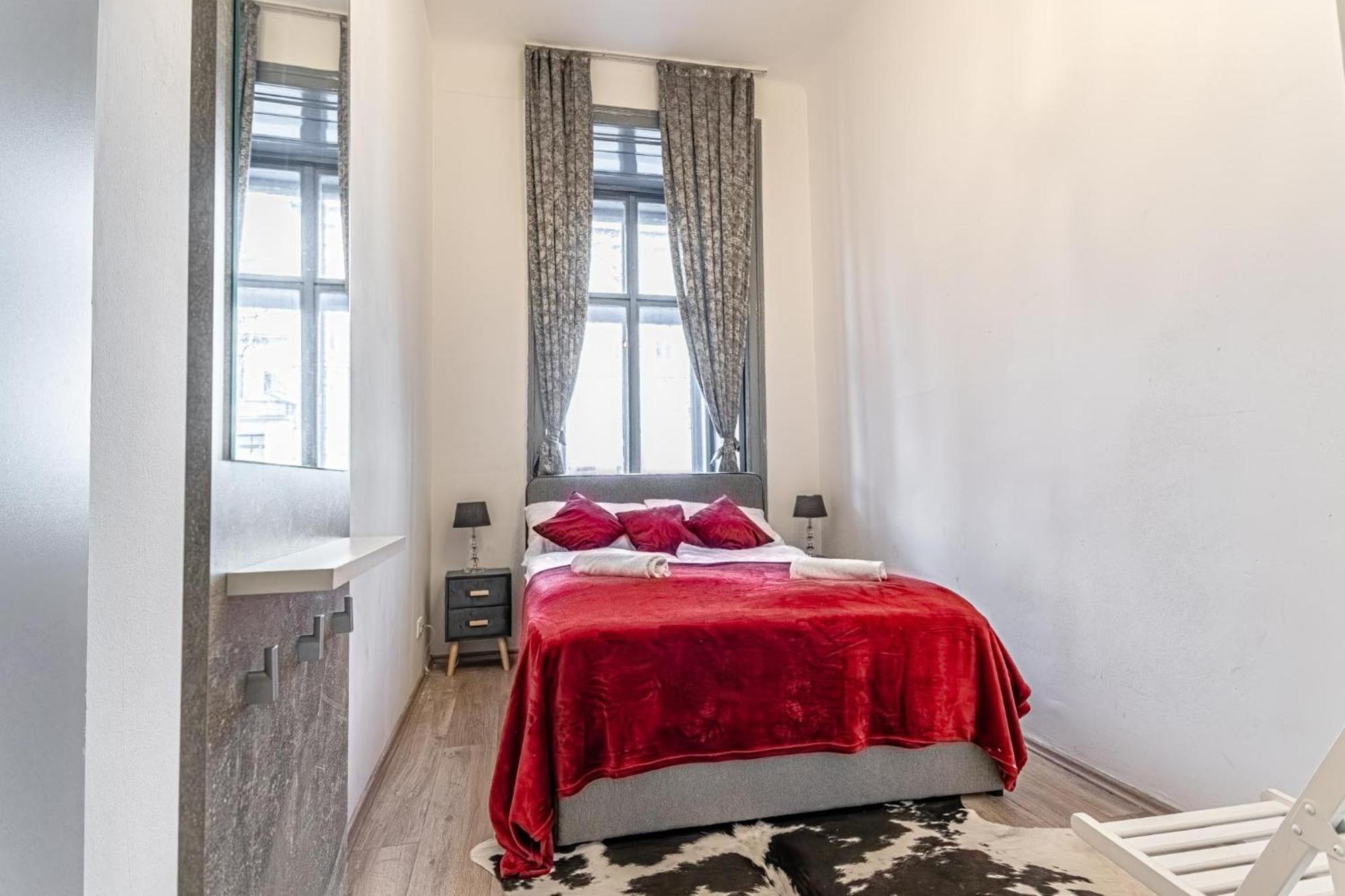 Mariahilfer Boutique Rooms - Virtual Reception & Self-Checkin Wina Bagian luar foto