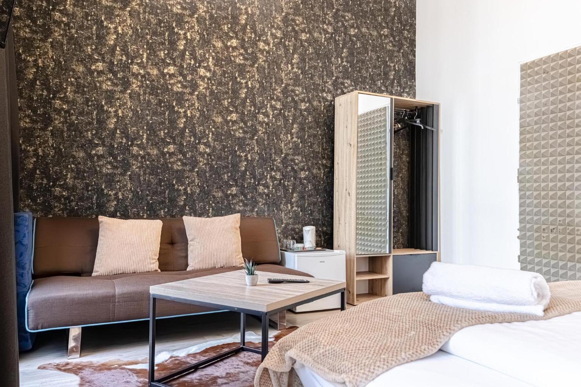 Mariahilfer Boutique Rooms - Virtual Reception & Self-Checkin Wina Bagian luar foto