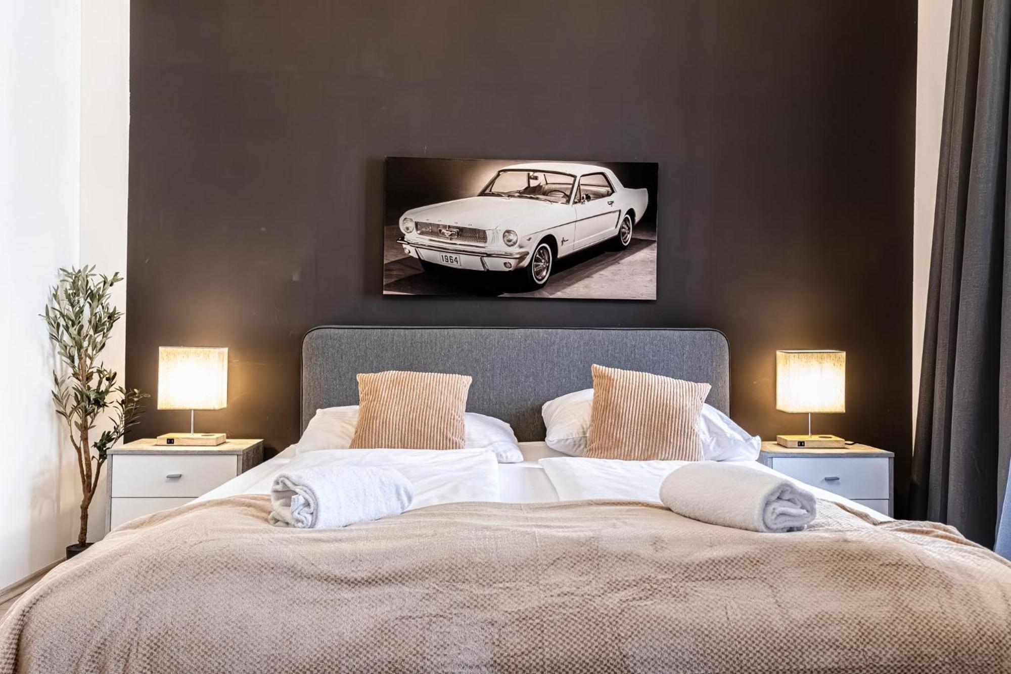 Mariahilfer Boutique Rooms - Virtual Reception & Self-Checkin Wina Bagian luar foto
